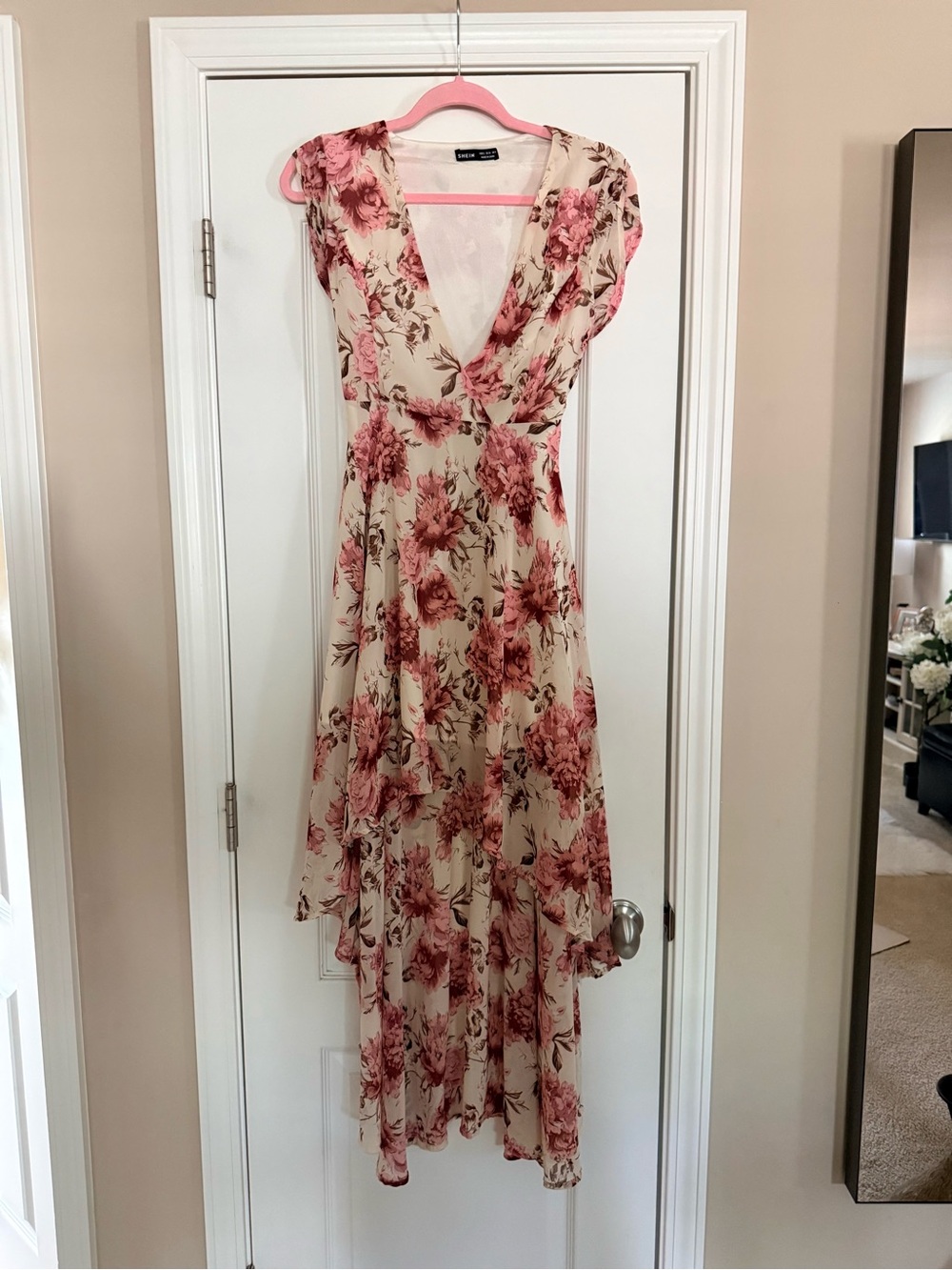 Floral V-Neck Maxi Dress in Blush Rose